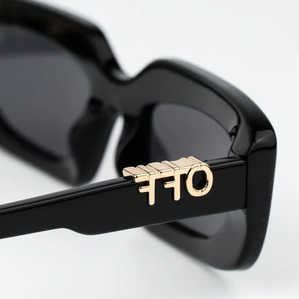Off-White RENTON Sunglasses Black Rectangle OERI13C RENTON 1007 NEW AUTHENTIC